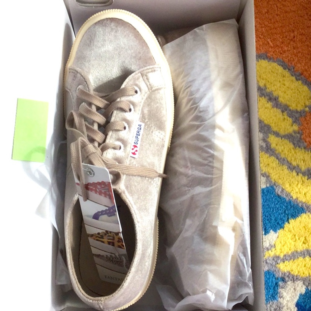 Superga 2750 velvet sneakers in light grey - Brand new in box!